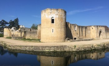 Castillo de Brie-Comte-Robert