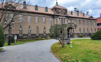 Museo de Documentos de Sapporo (Antiguo Tribunal de Apelaciones de Sapporo)