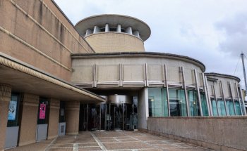 Museo de Arte de la Ciudad de Takaoka