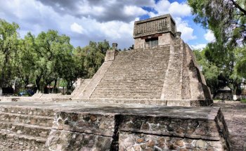 Zona Arqueológica Santa Cecilia Acatitlán