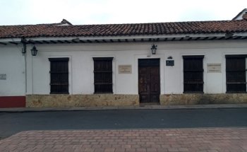 Academia De Historia Del Valle