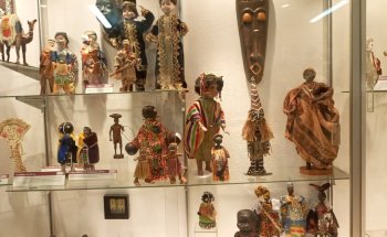 Museo de Muñecas Elsa Paredes de Salazar