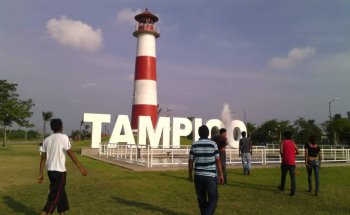 Letras monumentales 'Tampico'