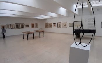 Lugar del Dibujo — Fundación Júlio Resende