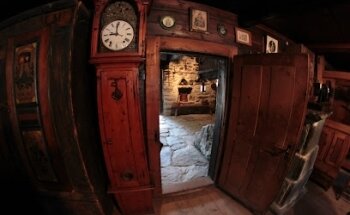 La chambre - hábitat a la antigua (museo multi-sitios de Hérémence)