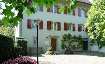 Museo Maur - Castillo Maur y Museo del Pueblo Mühle
