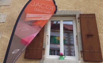 Jacot Chocolatier - Tienda y Área de Degustación