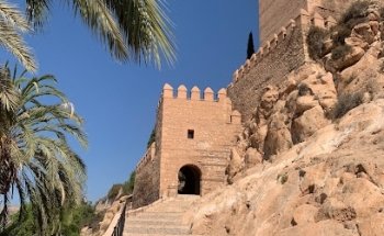 Puerta y torre de la Justicia