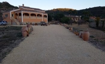 Casa Cantaro Lliber abierto por cita
