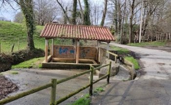 Fuente La Peruyal