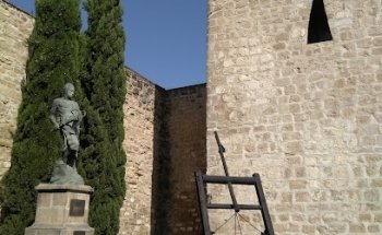 Zentrum für die Interpretation des mittelalterlichen Baeza 'Torreón Puerta De Úbeda'