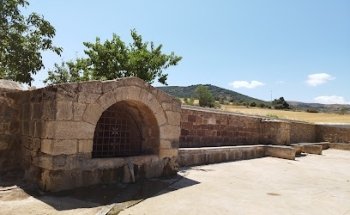 Fuente vieja de Mezquita