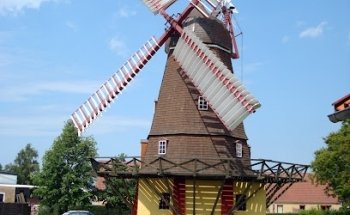 Museo Ramløse Mølle y de Artesanía