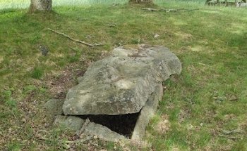 Hällkistan en Bostället, Ekomuseo de Ätradal inferior