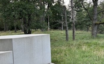 Museo de la Paz Bänken