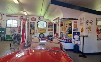 Museo de Nostalgia de los Hermanos Andersson