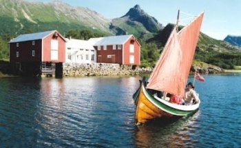 Museo de Helgeland, sección Rødøy - Falch Viejo Establecimiento Comercial