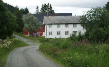 Urstad Gård