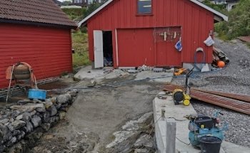 Gamlanaustet