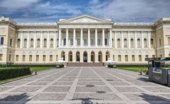 Museo Estatal Ruso, Palacio Mijáilovski