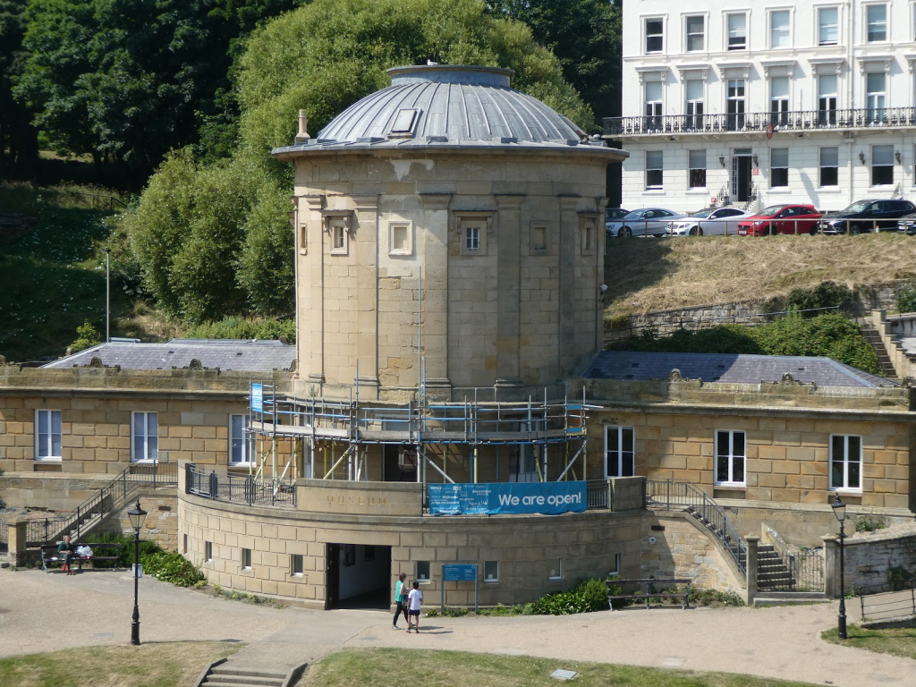 Museo Rotunda: Museo del Patrimonio Costero y la Geología