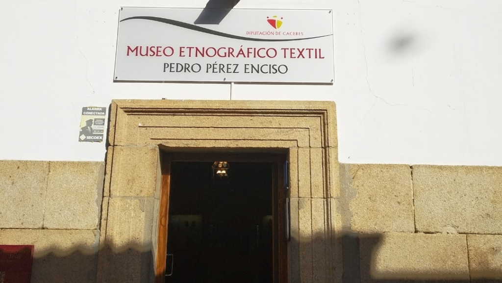 Museo Etnográfico Textil Pérez Enciso de Plasencia