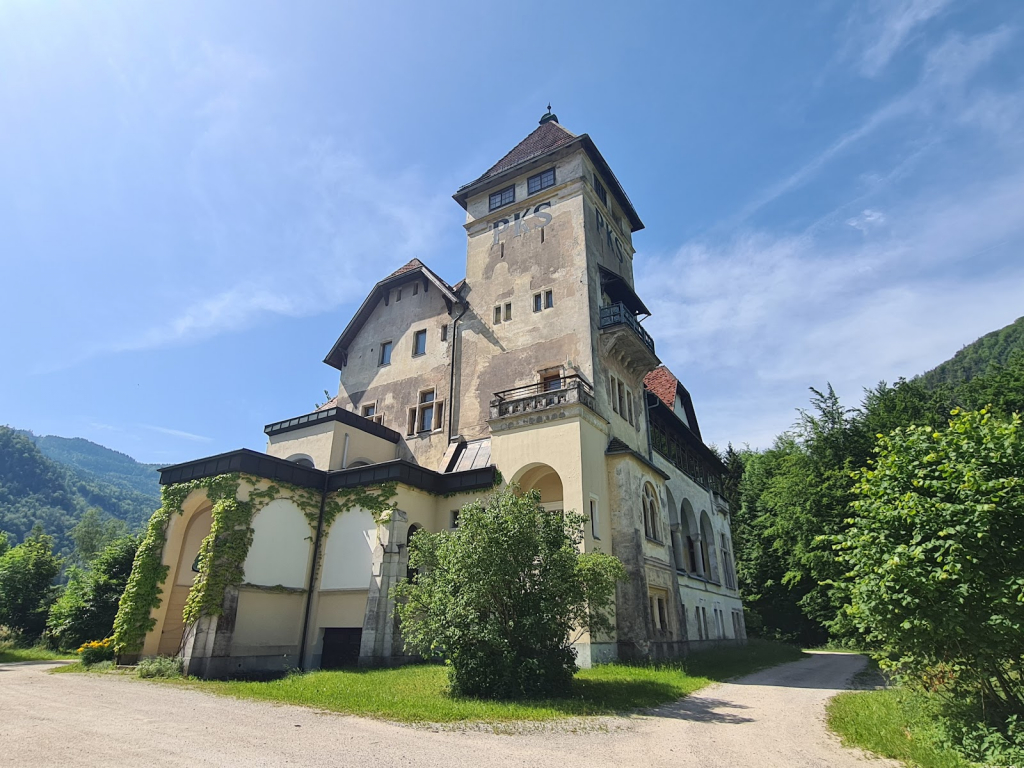 PKS-Villa, Familia Schauberger