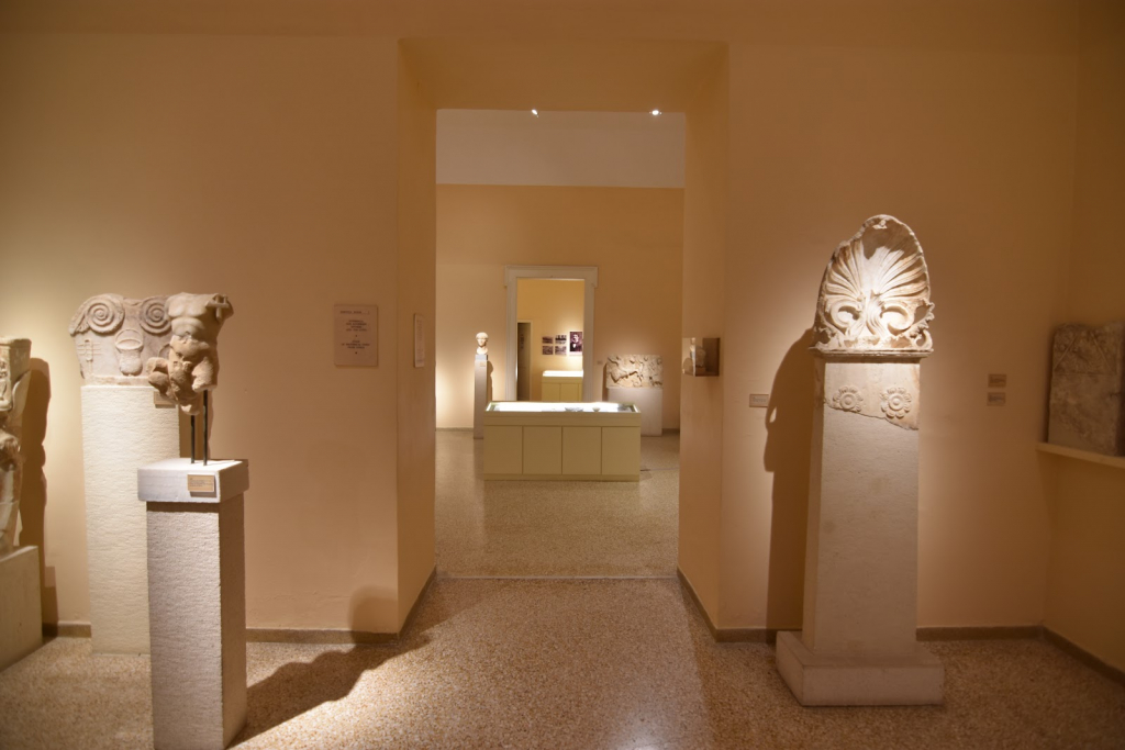 Museo Arqueológico de Siros