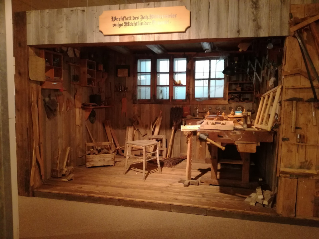 Museo de Madera y Herramientas