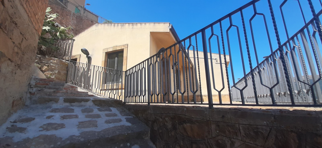 Museo Civico Castelluzzo Arte Contemporanea