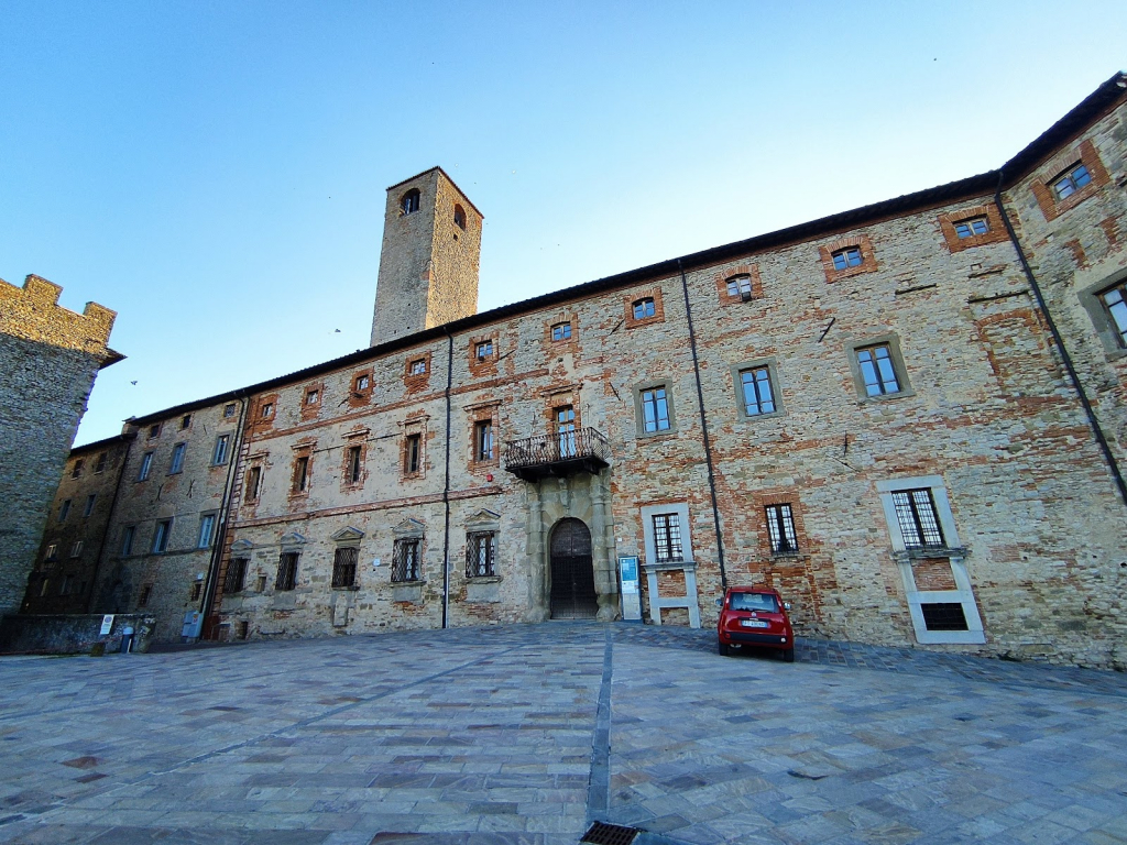 Palacio Marchesi Bourbon del Monte