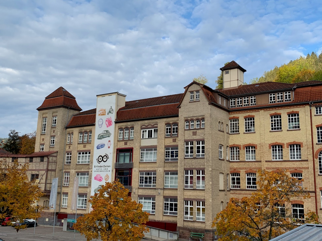 Museo del Automóvil y Relojes Schramberg