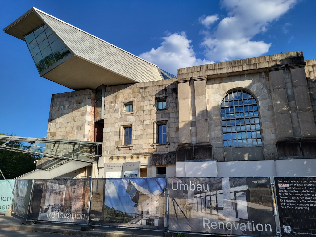 Centro de Documentación de los Terrenos de Rally de la Partida Nazi