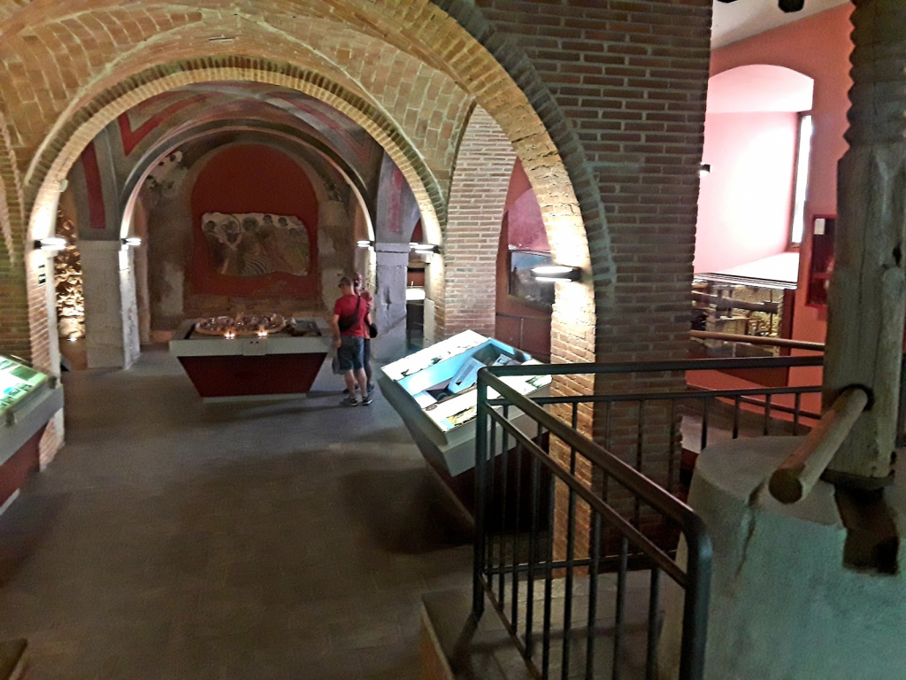 CIAVIN (Centro de Interpretación de la Arquitectura del Vino)