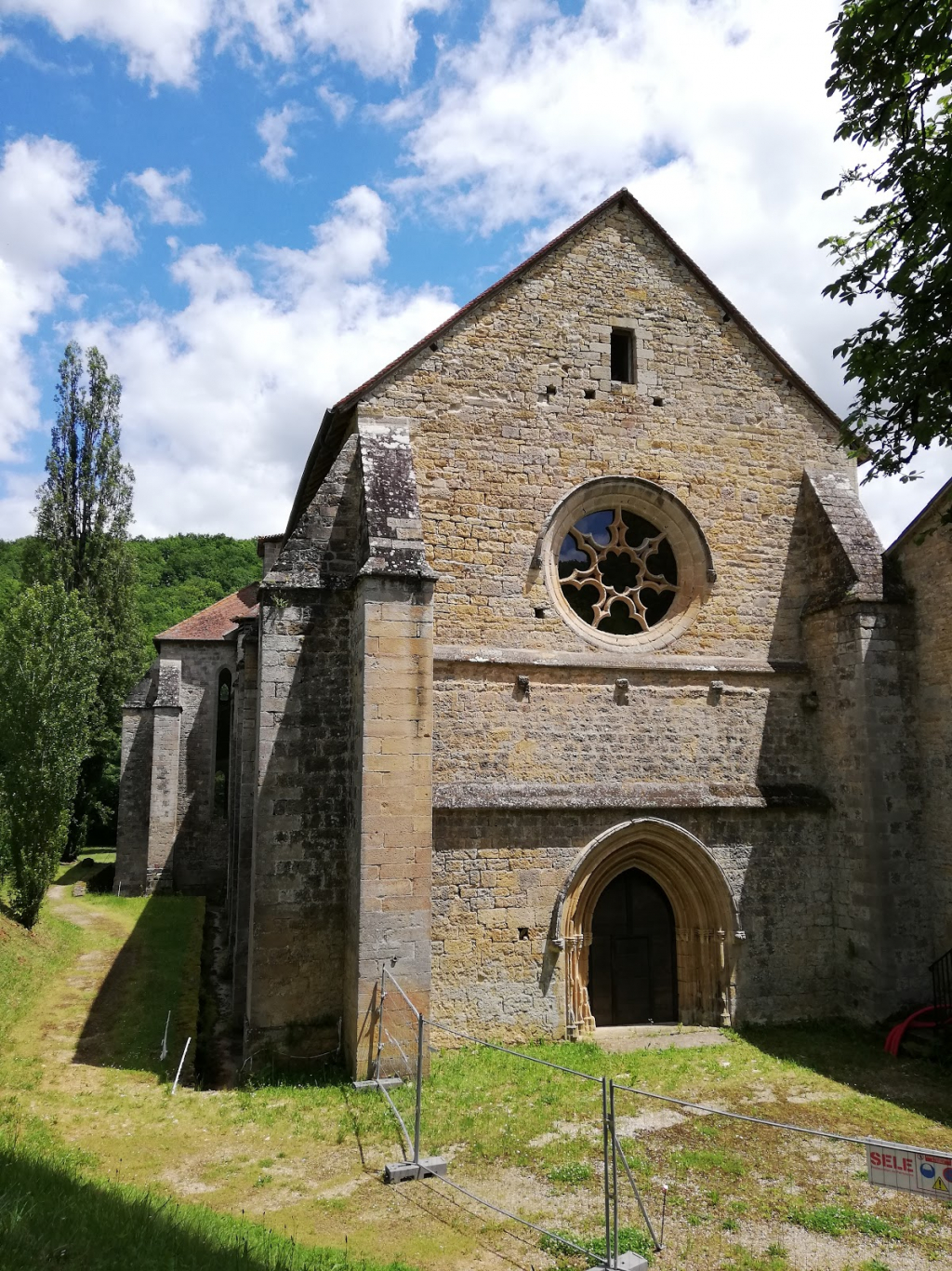 Abbaye de Beaulieu-en-Rouergue