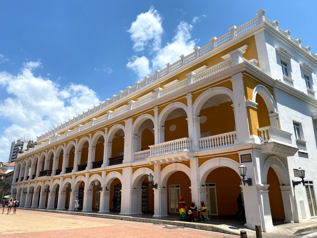 CENTRO REGIONAL PARA EL DESARROLLO DE LAS ARTES, CULTURA Y LAS ARTESANÍAS DE BOLIVAR Y EL CARIBE