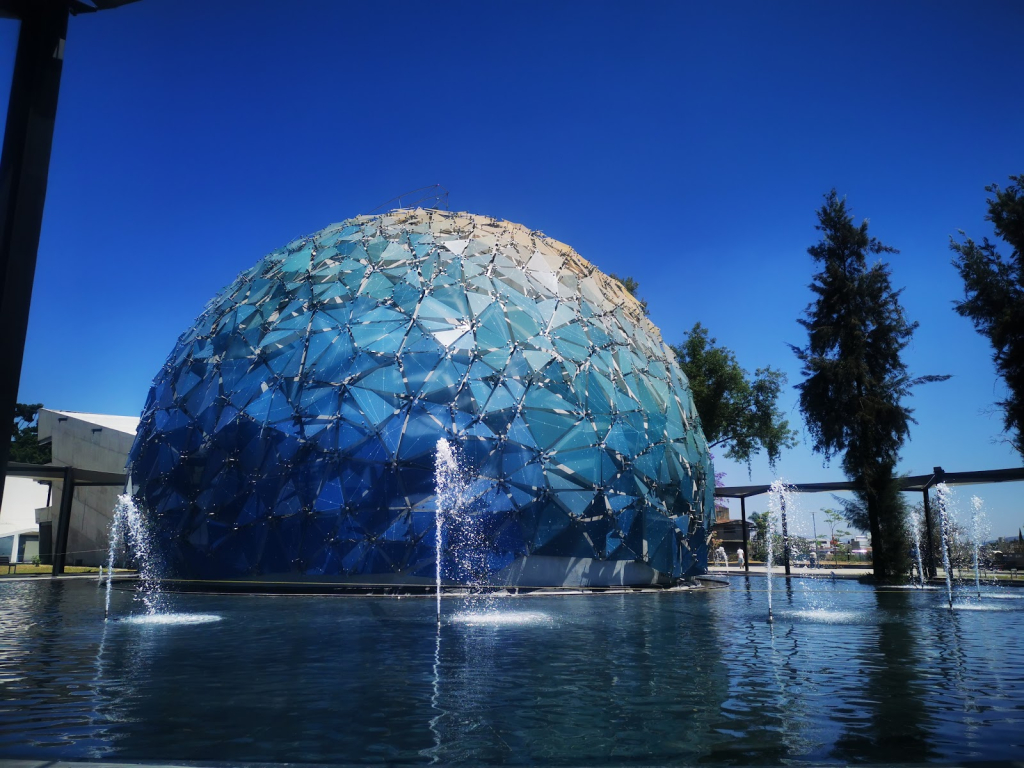Planetario y Centro Interactivo de Jalisco LUNARIA