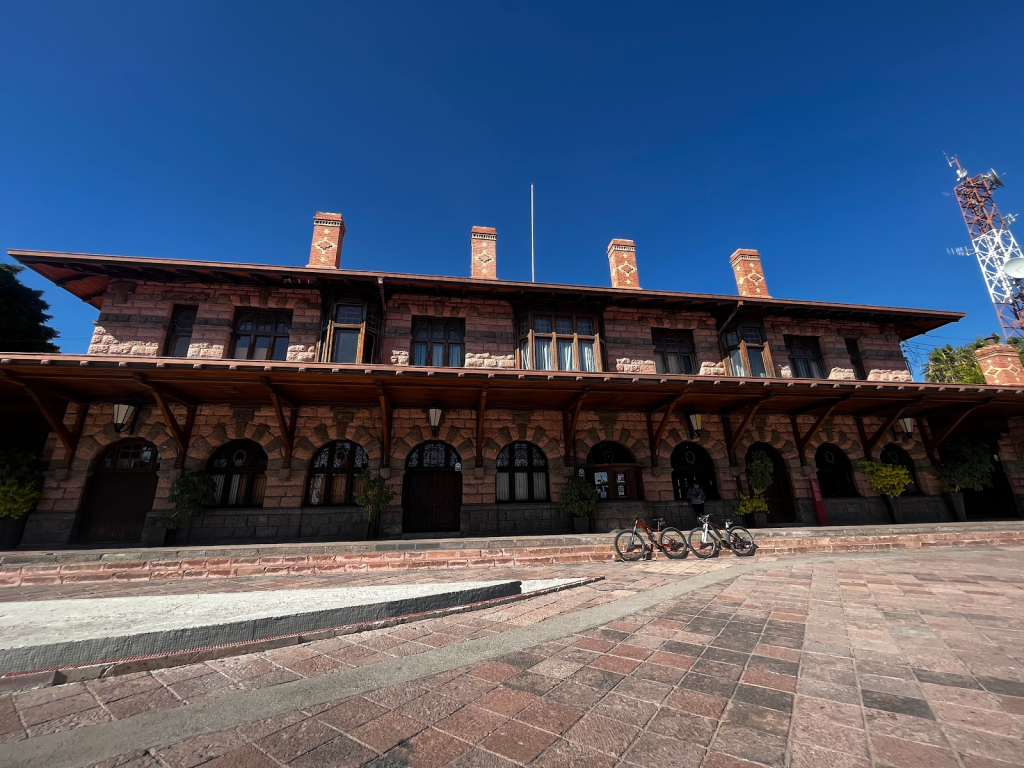 Antigua Estacion Del Tren