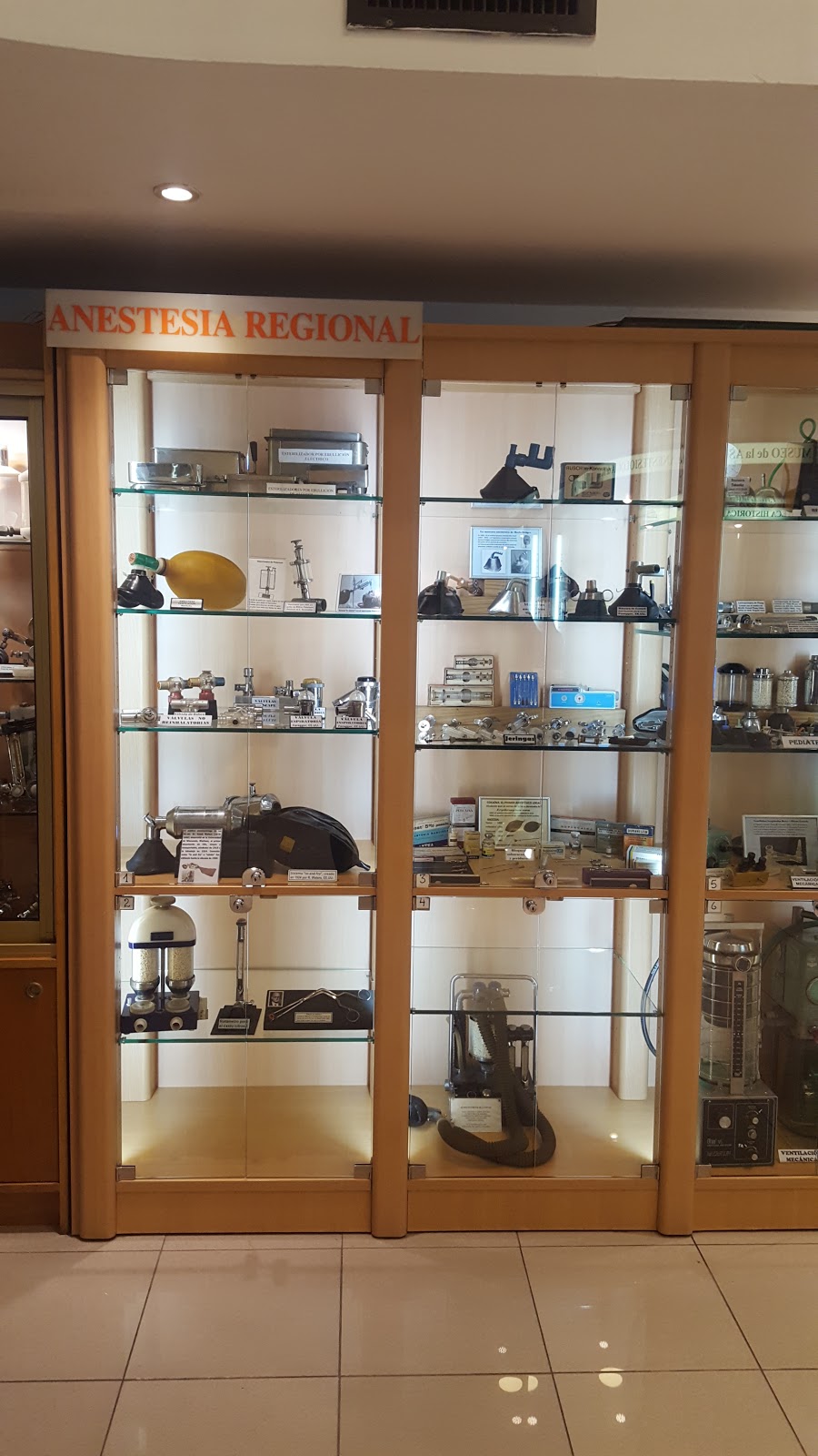 Museo y Biblioteca Histórica de Anestesia Dr. Alberto González Varela