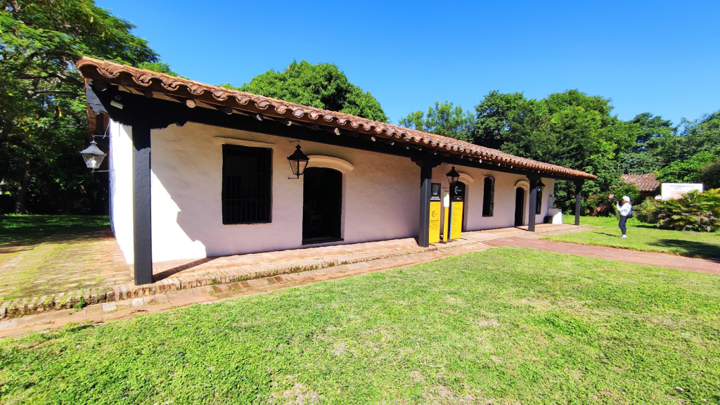 Museo Dr. Francia, Yaguarón Paraguarí