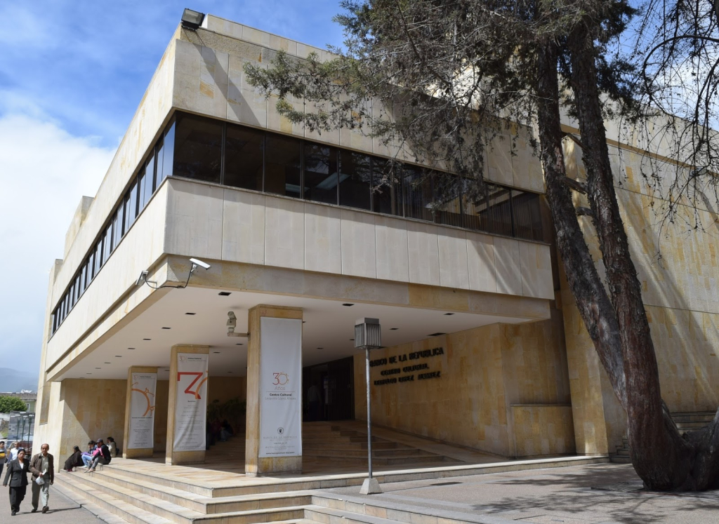 Centro Cultural Leopoldo López Álvarez