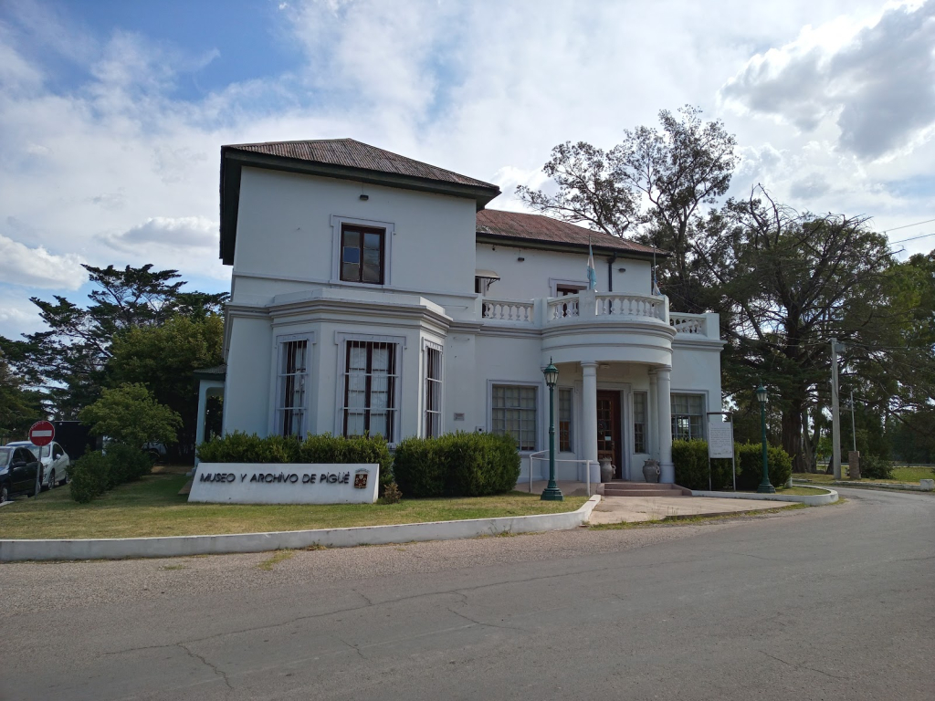 Museo y Archivo de la Ciudad de Pigüé