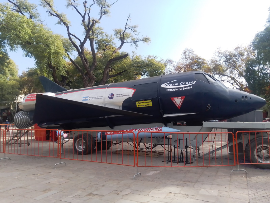 Simulador Aeroespacial Atrapador de Sueños