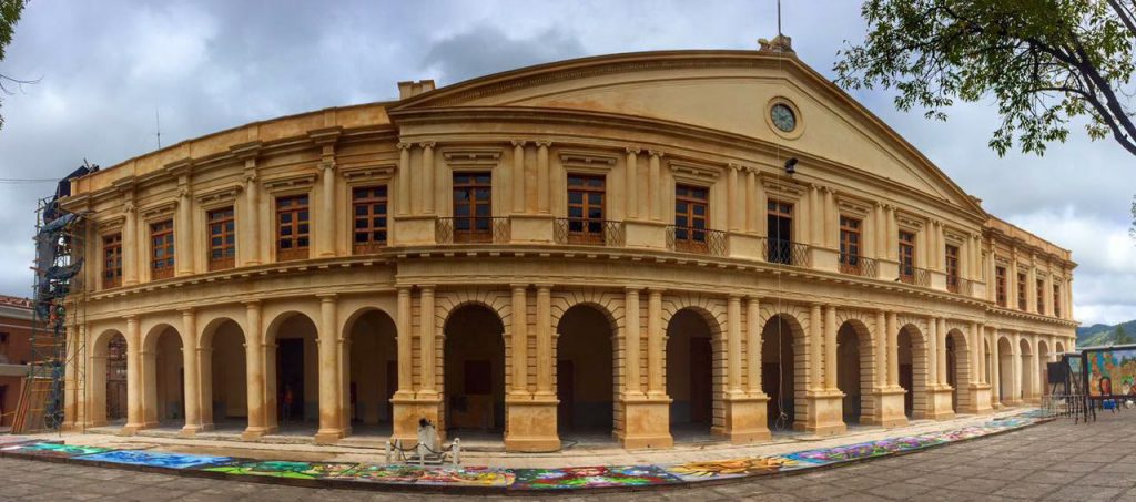 Museo de San Cristóbal MUSAC - Palacio de Gobierno