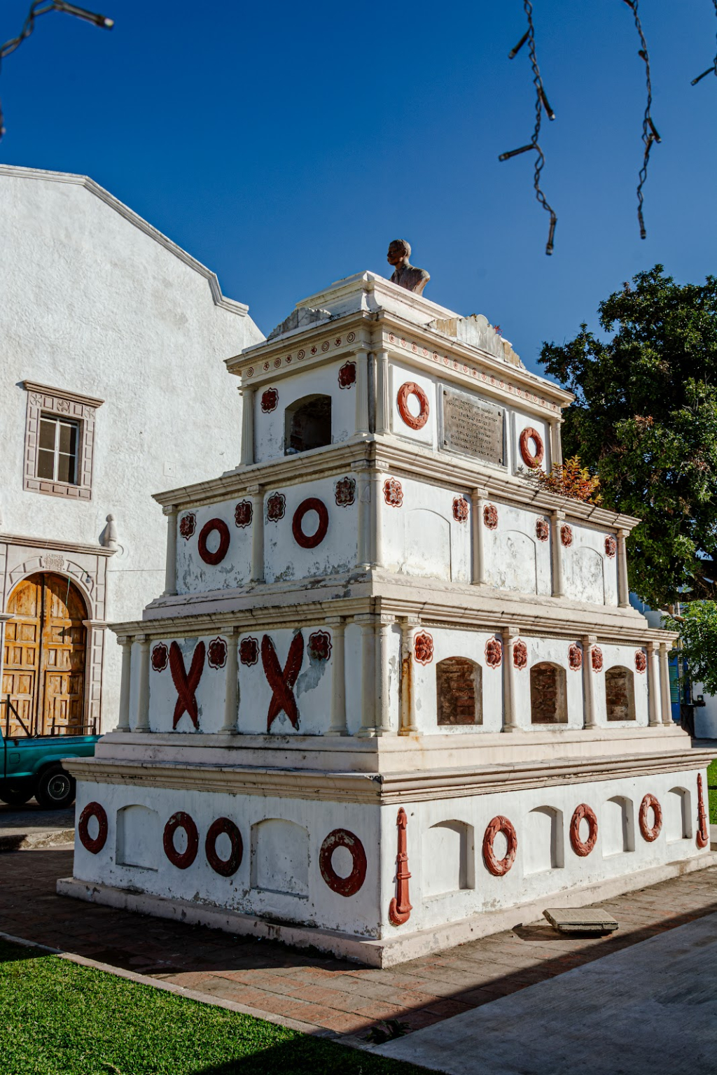 Mausoleo Del General Emiliano Zapata