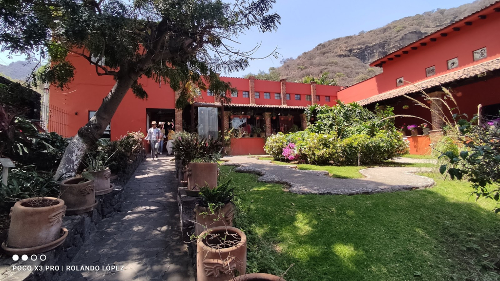 Museo Universitario Dr. Luis Mario Schneider