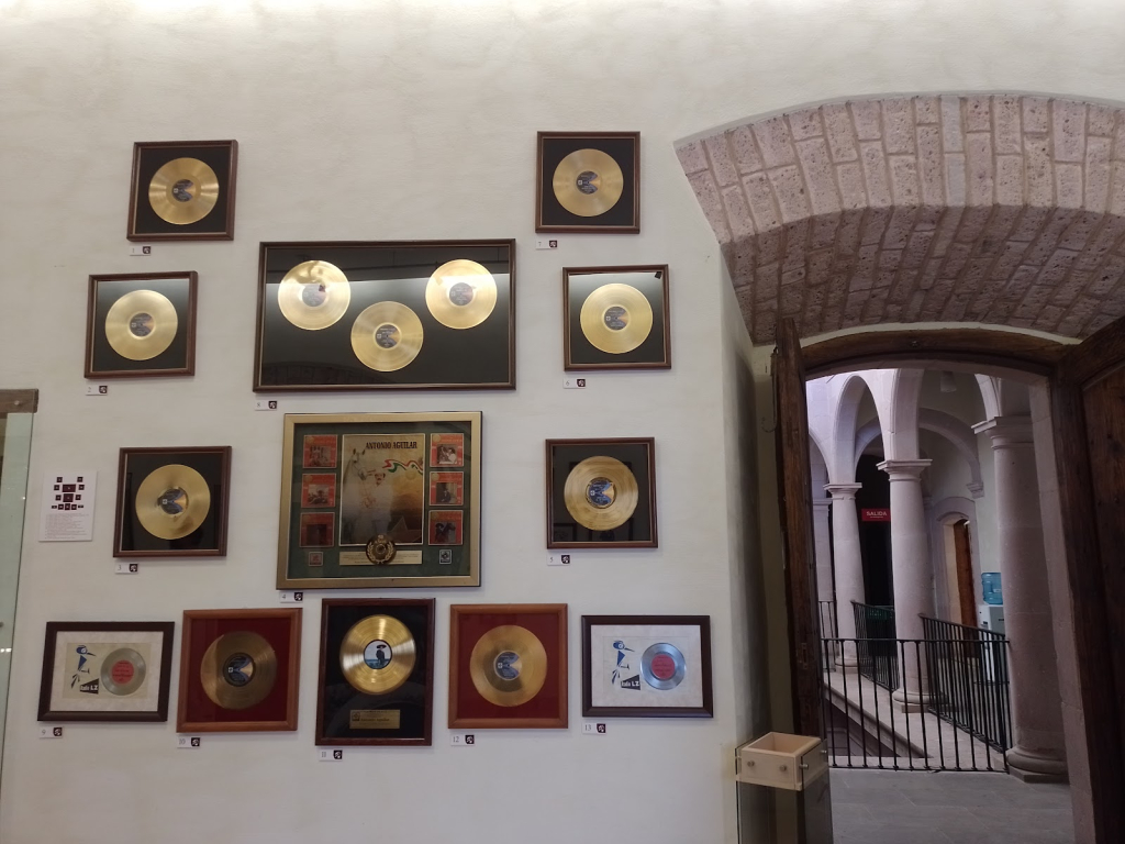 Museo y despacho de Antonio Aguilar