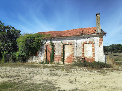 Antigua Estación Ferroviaria de Lavre
