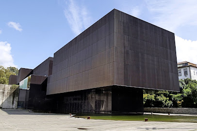 Centro Internacional de las Artes José de Guimarães