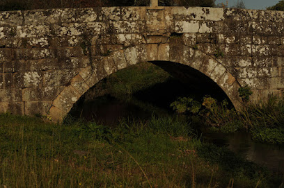 Ponte Medieval de Chamosinhos